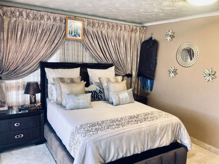 3 Bedroom Property for Sale in Mabopane Unit M North West